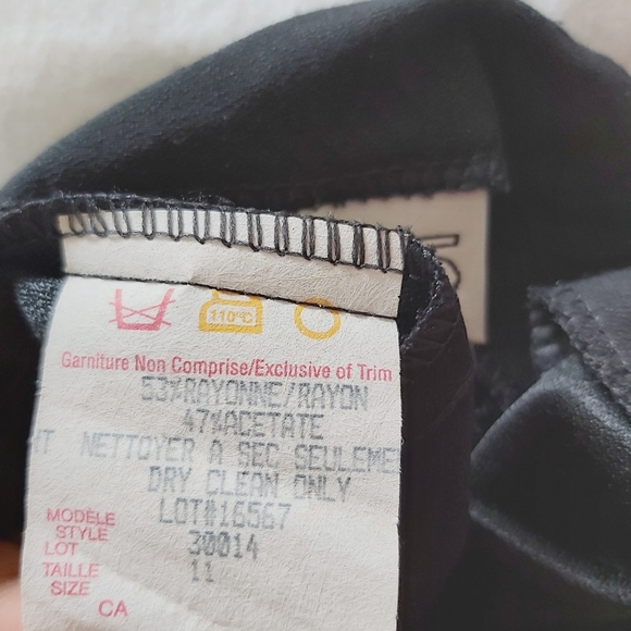 ✨Vintage Black 80's Skirt - Picture 3 of 6